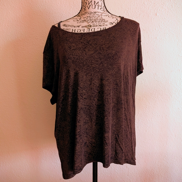 Briggs New York Brown Paisley Short Sleeve Top - Picture 1 of 5